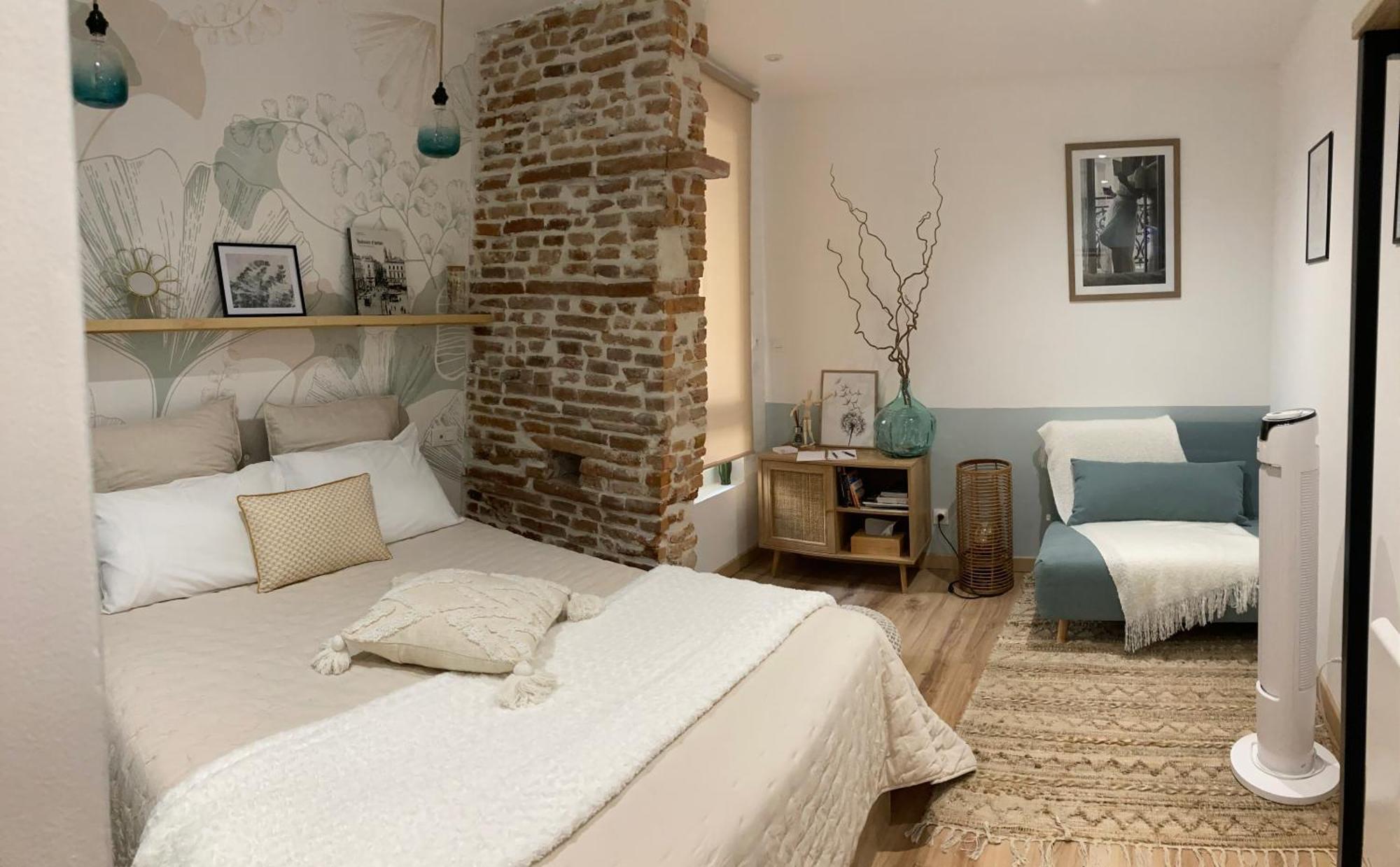 Apartment Le Saint Cyp - - Entier Cosy Et Au Calme, Proche Du Metro *